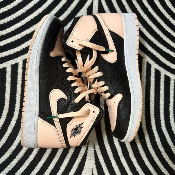 air jordan 1 retro high crimson